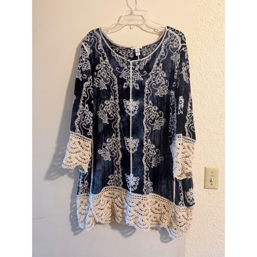 EST 1946 Womens Blue White Embroidered Crochet Tunic Top 18/20W Romantic Western